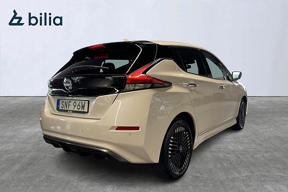 Nissan Leaf 4 of 20