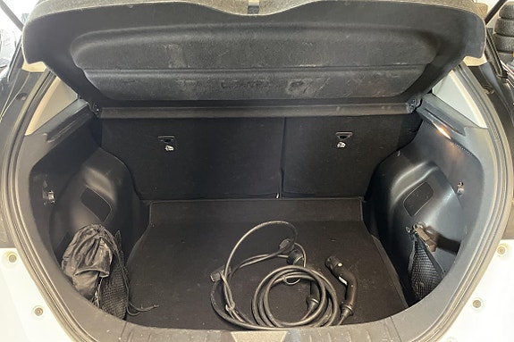 Nissan Leaf 19 of 20