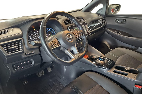Nissan Leaf 11 of 20