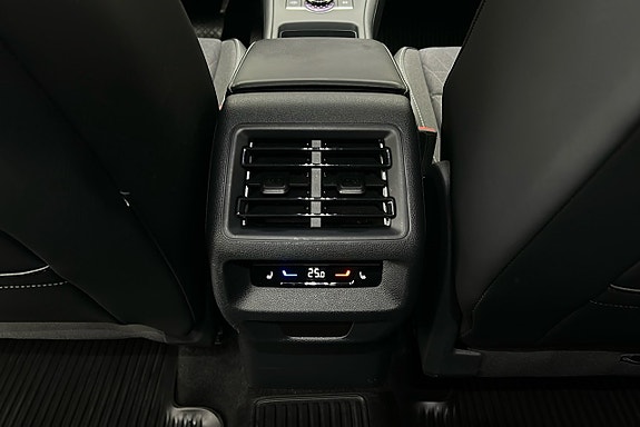 Volkswagen Tiguan 20 of 27