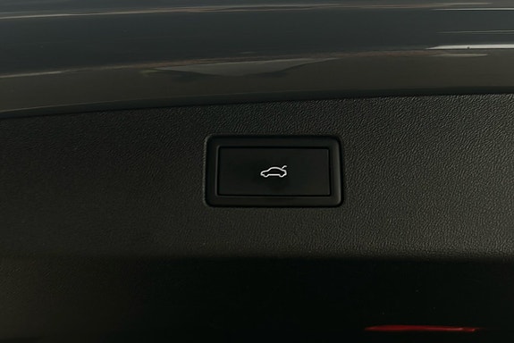 Volkswagen Tiguan 15 of 27