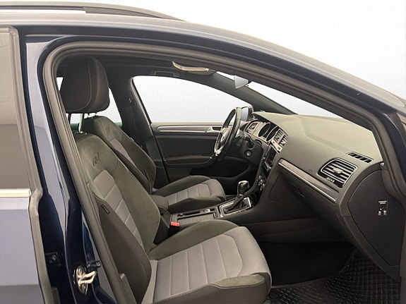 Volkswagen Golf V 24 of 29