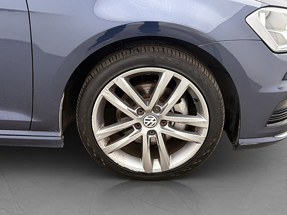 Volkswagen Golf V 29 of 29