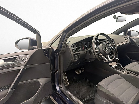 Volkswagen Golf V 11 of 29