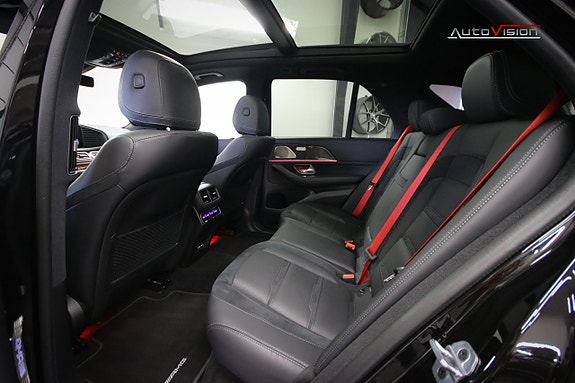 Mercedes-Benz GLE53 30 of 30
