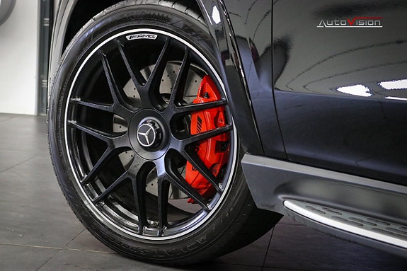 Mercedes-Benz GLE53 9 of 30