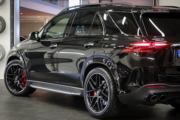 Mercedes-Benz GLE53 5 of 30