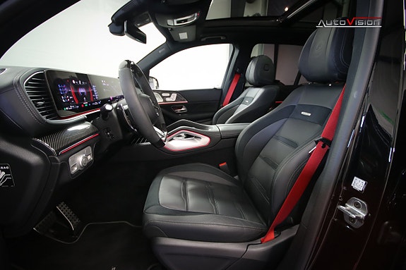 Mercedes-Benz GLE53 29 of 30