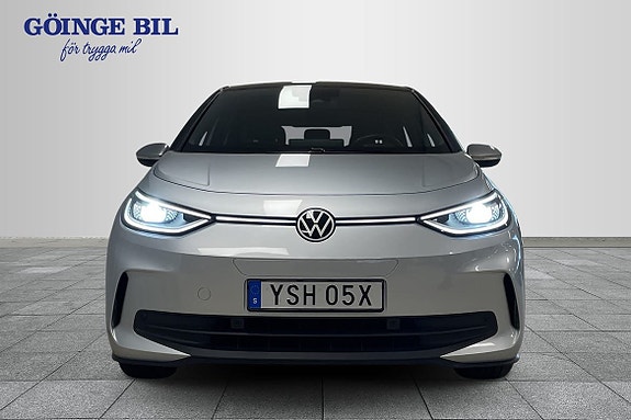 Volkswagen ID.3 3 of 15