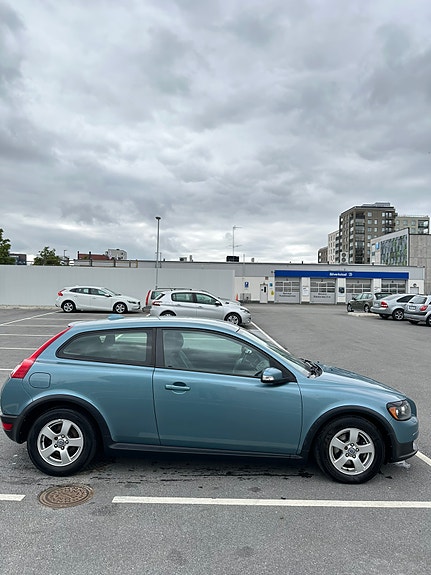 Volvo C30 3 of 7