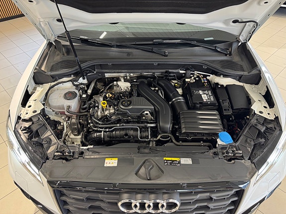 Audi Q2 14 of 22