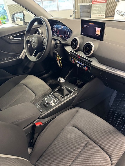 Audi Q2 20 of 22