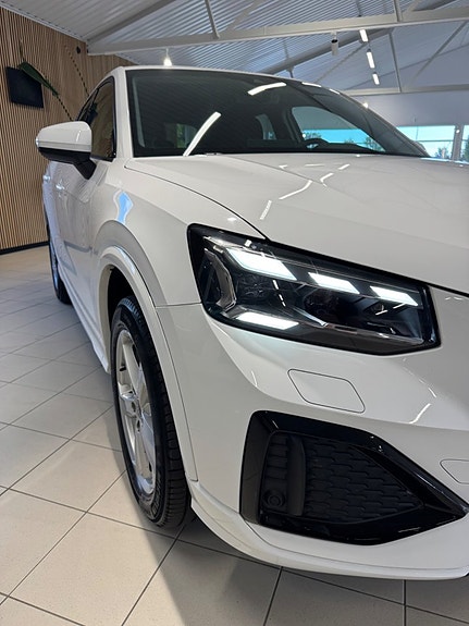 Audi Q2 11 of 22