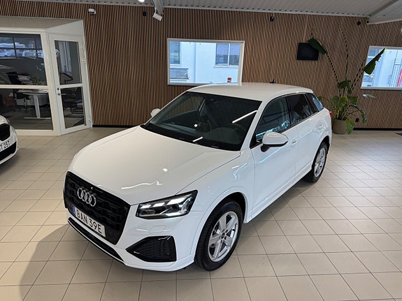 Audi Q2 8 of 22