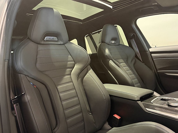 BMW M340i 18 of 19