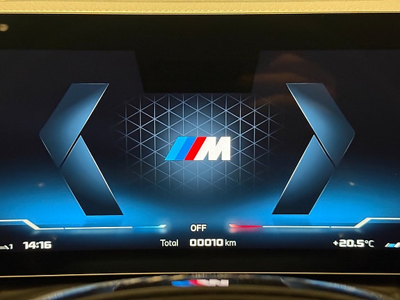 BMW M340i 15 of 19