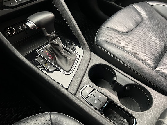 Kia Niro 19 of 28