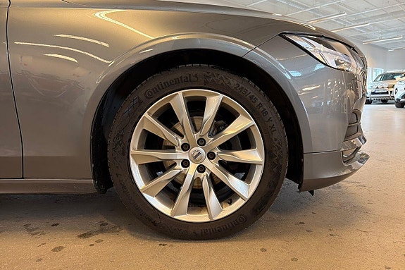 Volvo V90 4 of 23