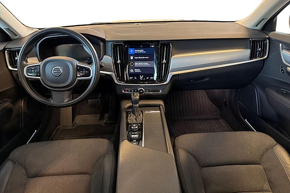 Volvo V90 11 of 23