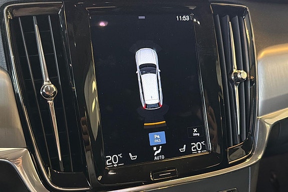 Volvo V90 16 of 23