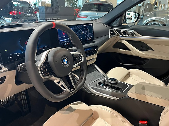 BMW i4 10 of 24