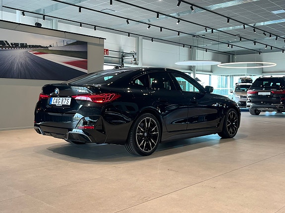 BMW i4 4 of 24