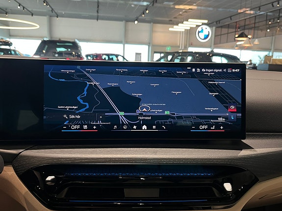 BMW i4 15 of 24