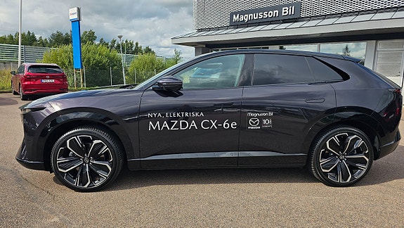 Mazda CX-6e 9 of 20
