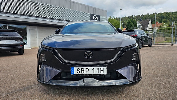 Mazda CX-6e 4 of 20