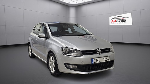 Volkswagen Polo 2 of 30