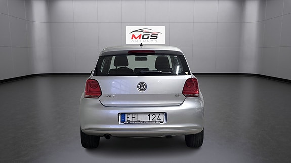 Volkswagen Polo 7 of 30