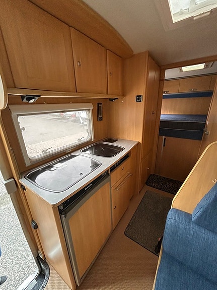 Dethleffs A 6971 GARAGE, SOLCELL, BACK KAMERA, 6 PLATSER 6 of 12