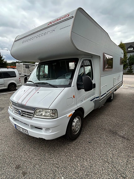 Dethleffs A 6971 GARAGE, SOLCELL, BACK KAMERA, 6 PLATSER 11 of 12
