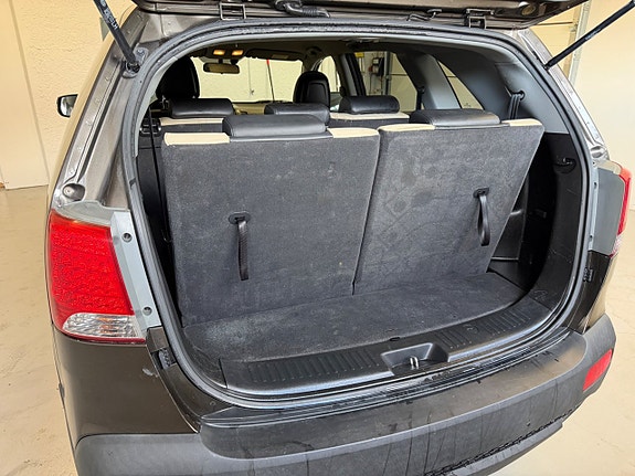 Kia Sorento 5 of 15