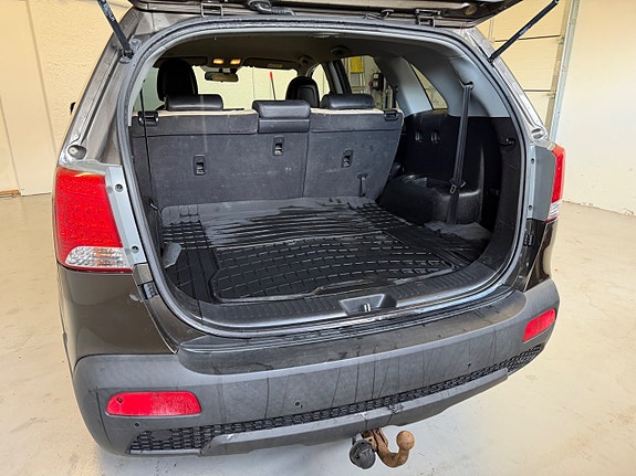 Kia Sorento 6 of 15