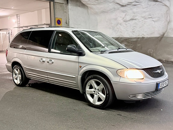 Chrysler Grand Voyager 6 of 10
