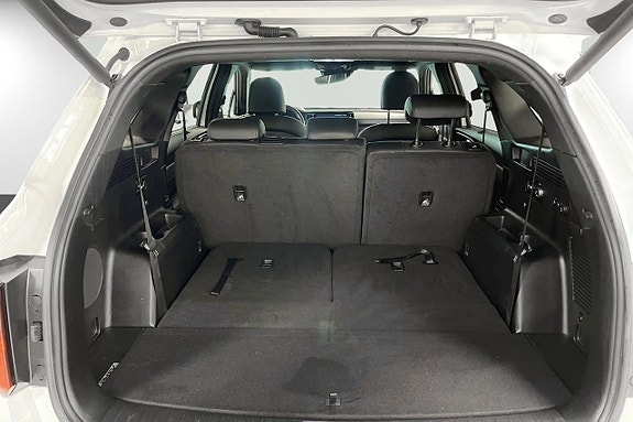 Kia Sorento 16 of 27