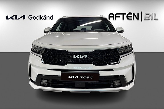 Kia Sorento 3 of 27