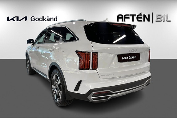 Kia Sorento 8 of 27