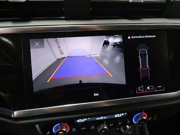 Audi Q3 23 of 30
