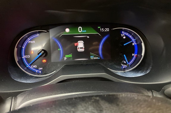 Toyota RAV4 16 of 21