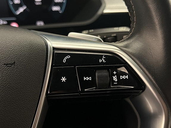 Audi e-tron 21 of 30