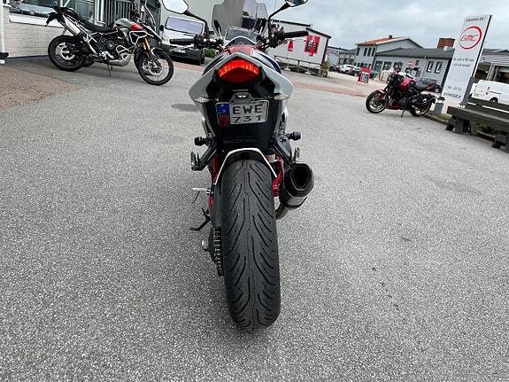 Honda CB1000R 5 of 9