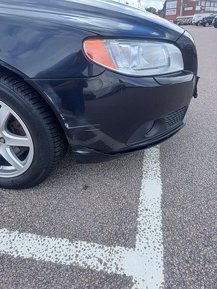 Volvo V70 10 of 13