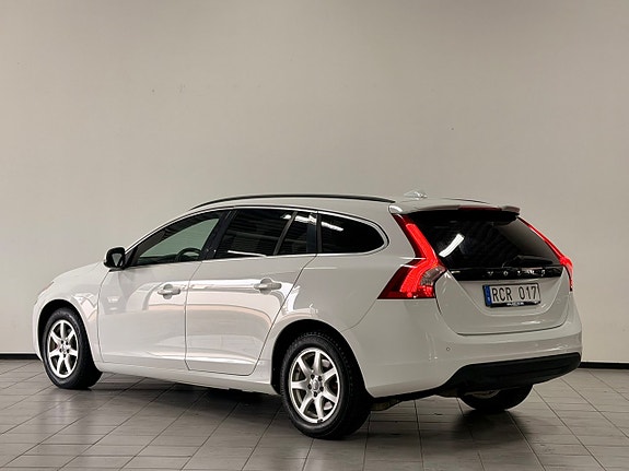 Volvo V60 5 of 26