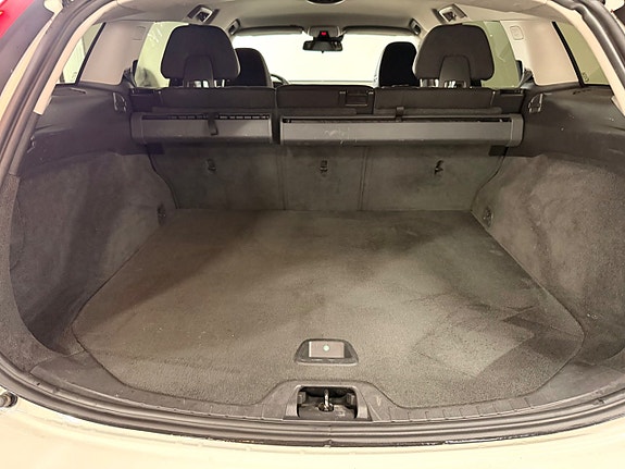 Volvo V60 23 of 26