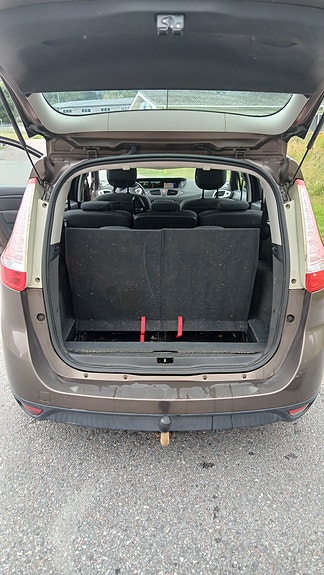 Renault Grand Scenic III 6 of 15