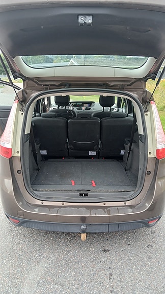 Renault Grand Scenic III 5 of 15