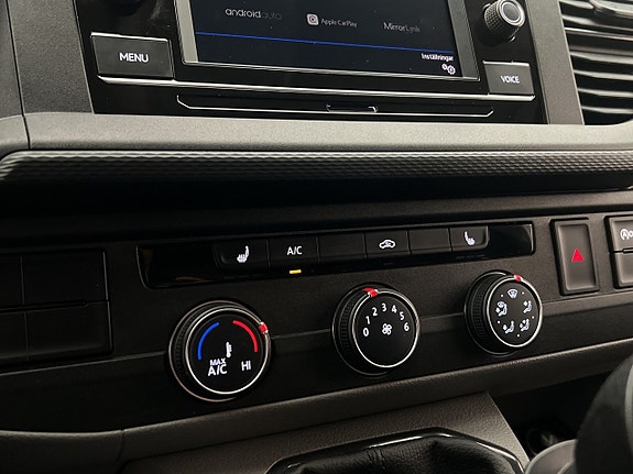 Volkswagen Transporter 20 of 27