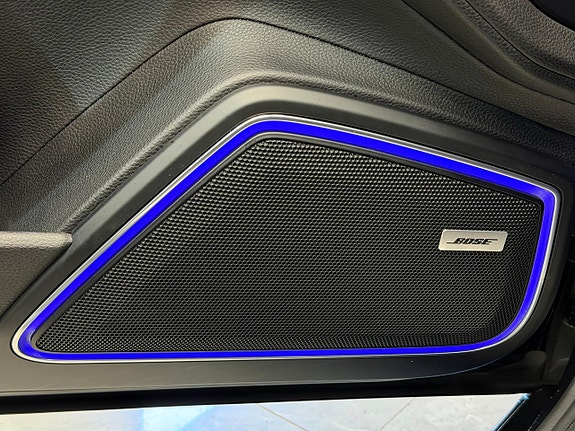 Porsche Panamera 4 29 of 30